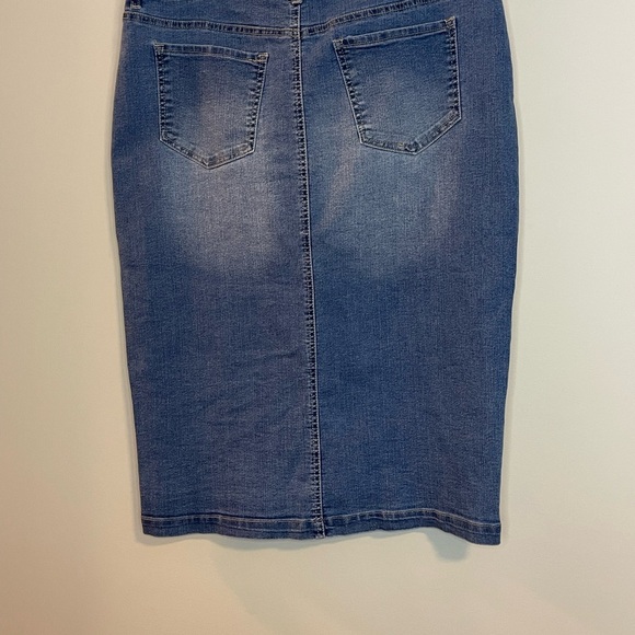 D. Jeans women’s size 14 button front high waisted jeans skirt - Picture 6 of 7
